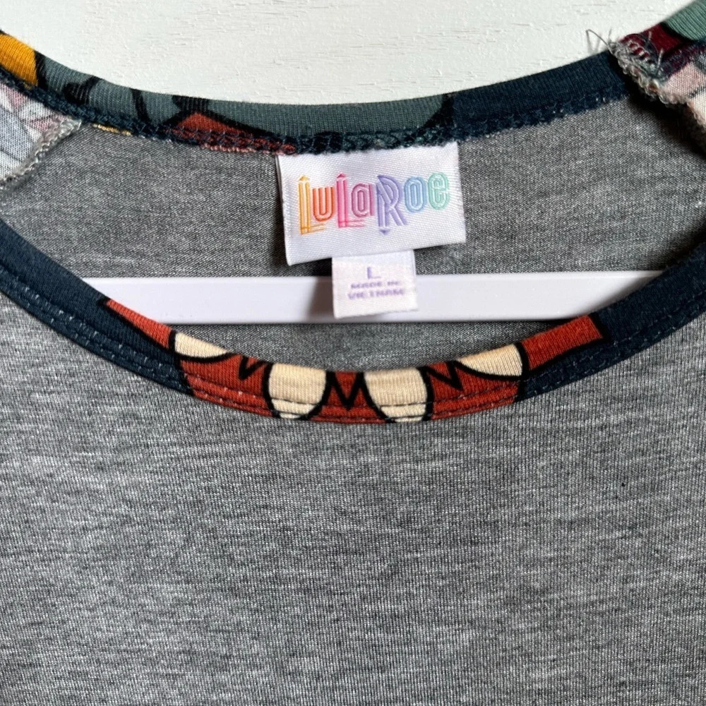 LuLaRoe Bold Colorful Flower Women's Large Blouse - Picture 3 of 4